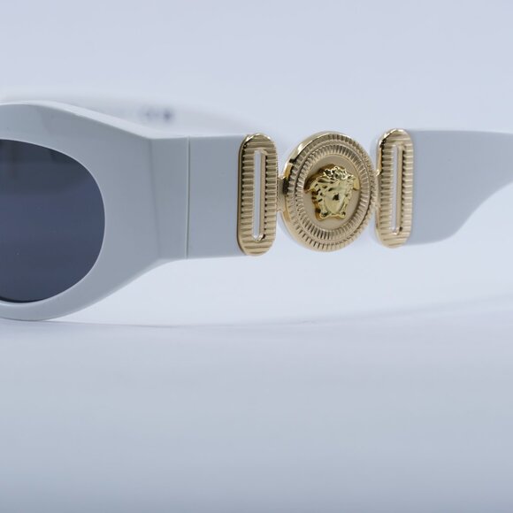 🕶️ New Versace VE4480U 314/87 Sunglasses - White Frame, Dark Grey Lenses - Picture 8 of 10